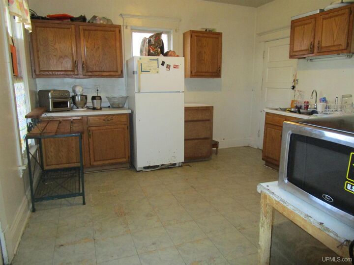 Property Photo: 301 S 11th Street MI 49829