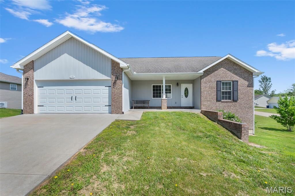 Property Photo: 630 Oak Meadow Drive MO 63755