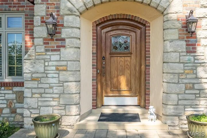 Property Photo:  735 River Hills Drive  MO 63026 