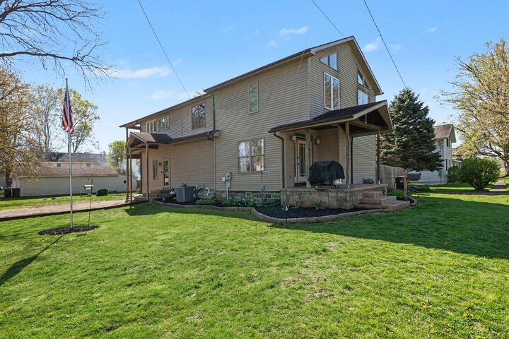 Property Photo:  404 S Williams  MI 49021 