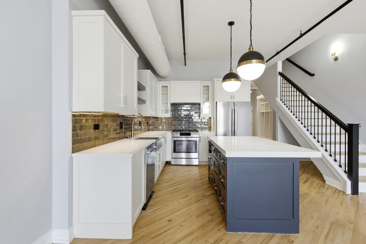Property Photo: 1500 W Monroe Street 727 IL 60607