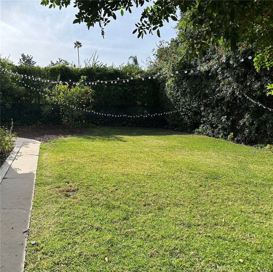 Property Photo:  15440 Dickens Street  CA 91403 