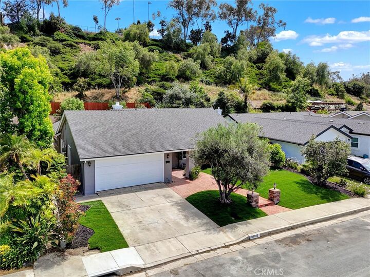 Property Photo:  28912 Aloma  CA 92677 