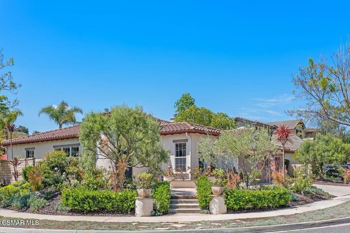 Property Photo:  5046 Via Alamitos  CA 91320 