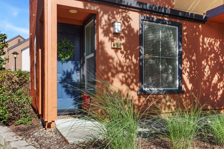 Property Photo:  832 Copper Lane  CA 95691 