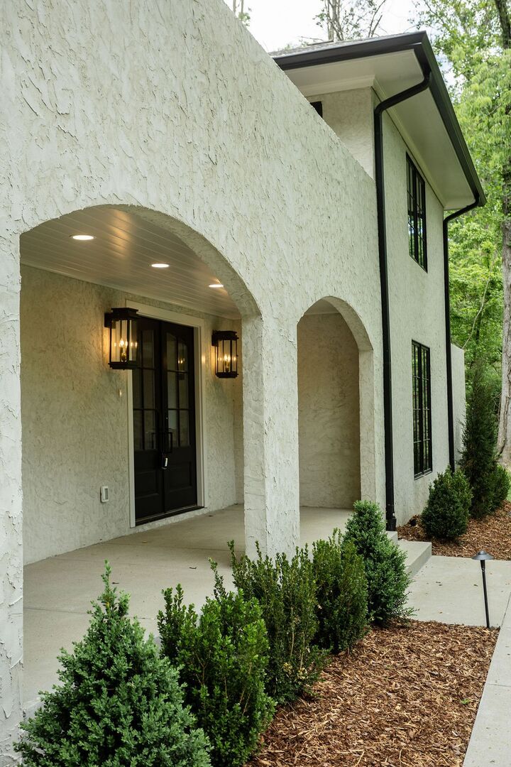 Property Photo:  5332 General Forrest Ct  TN 37215 