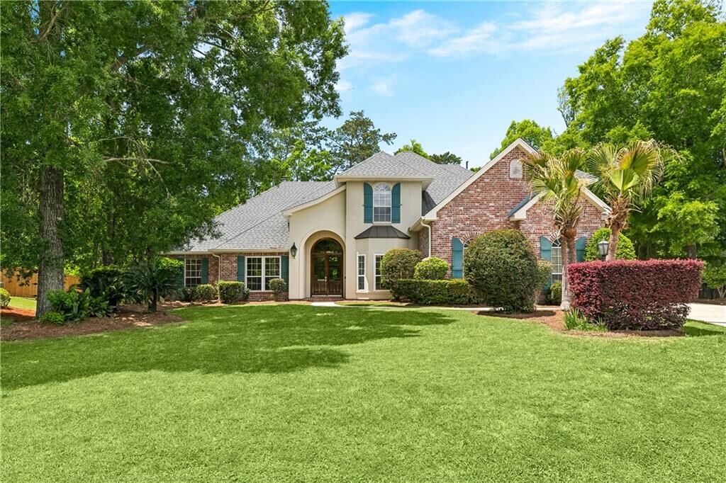 Property Photo:  1 Spanish Moss Court  LA 70471 