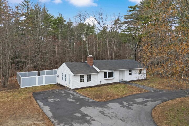 Property Photo:  33 State Route 101A Route  NH 03031 