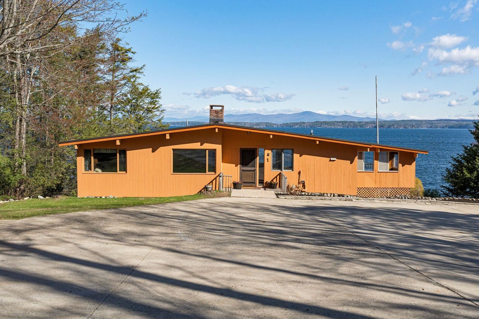 Property Photo:  240 Black Point Road  NH 03810 