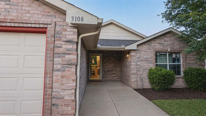 Property Photo:  3108 Caballero Circle  TX 75236 