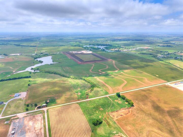 Photo de la propriété:  13320 E 770 Road  OK 73750 