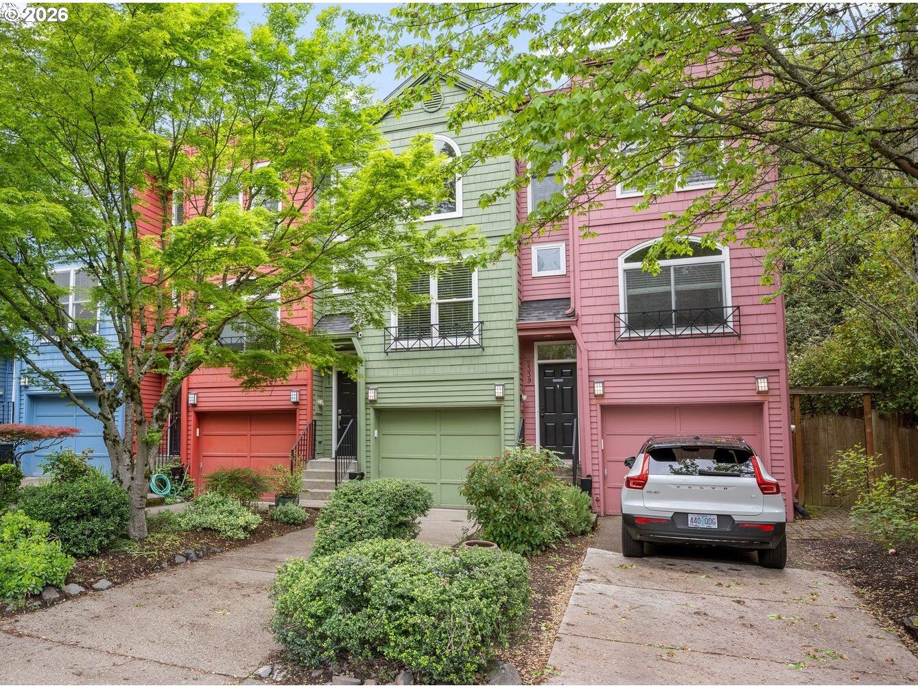 Property Photo:  2341 NW Overton St  OR 97210 