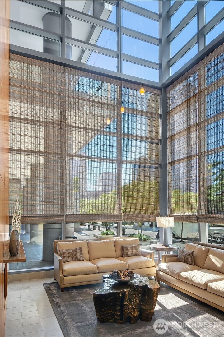 Property Photo:  650  Bellevue Way NE 2808  WA 98004 