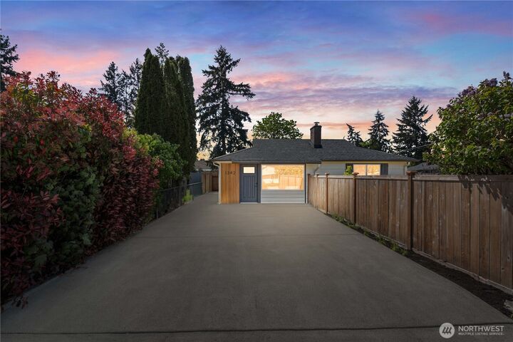 Property Photo:  1324  116th Street  WA 98444 