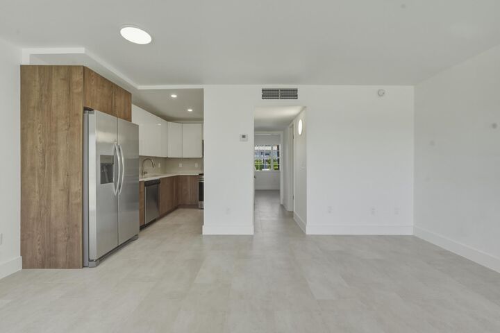 Property Photo: 700 Pine Drive 105 FL 33060