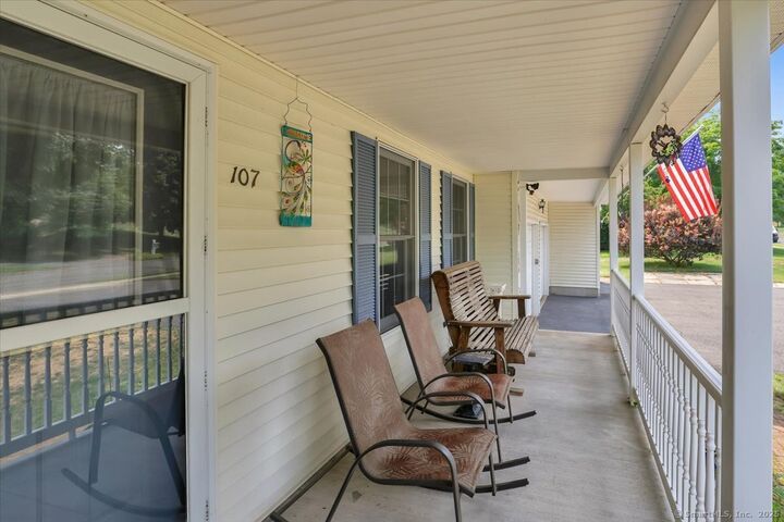 Property Photo:  107 Trumbull Lane  CT 06074 