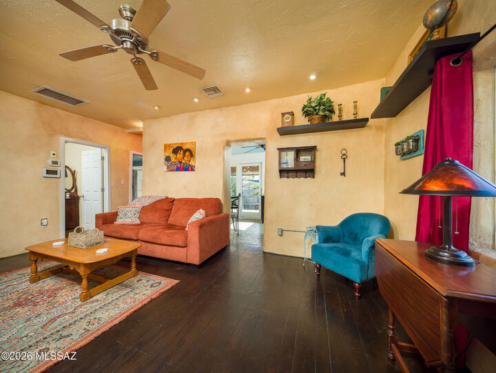 Property Photo:  713 N 11th Avenue  AZ 85705 