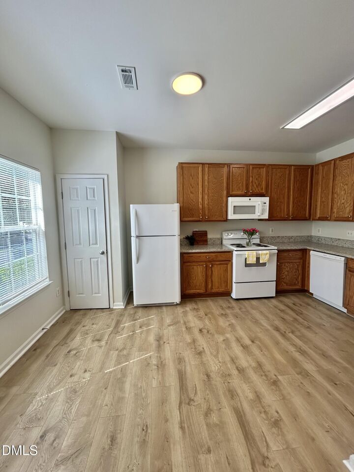 Property Photo:  5014 Rainmaker Drive  NC 27704 