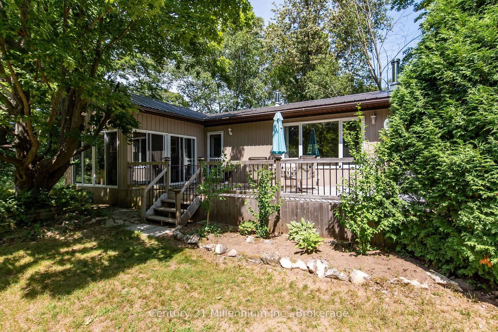 Photo de la propriété:  51 Cardinal Avenue  ON N0H 2T0 