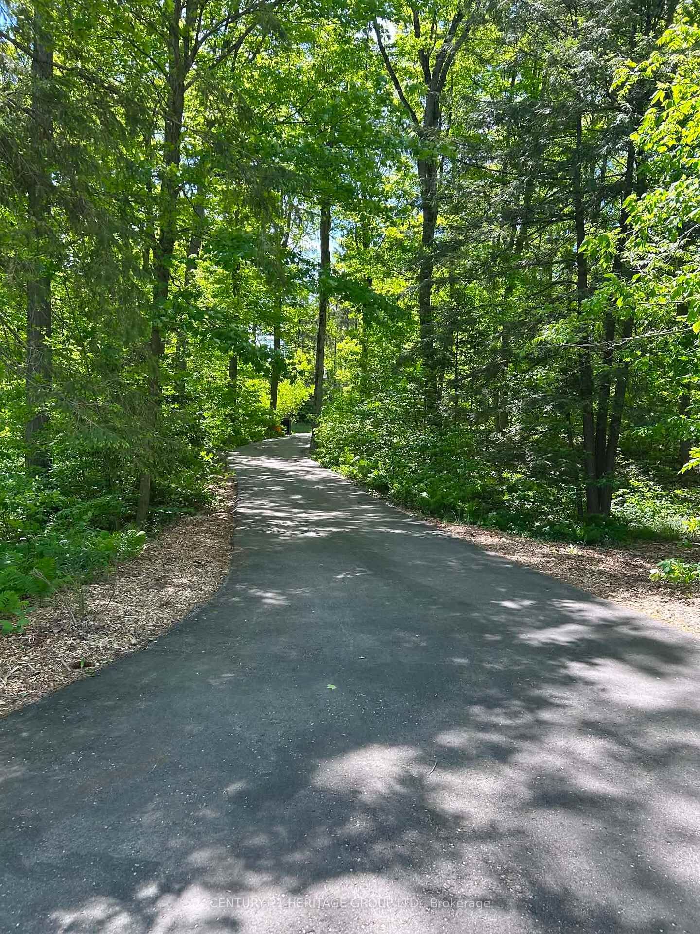 Photo de la propriété:  4074 St. John'S Side Road  ON L4A 2T7 