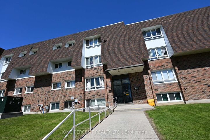 815 Kyle Court 105 — photo 1