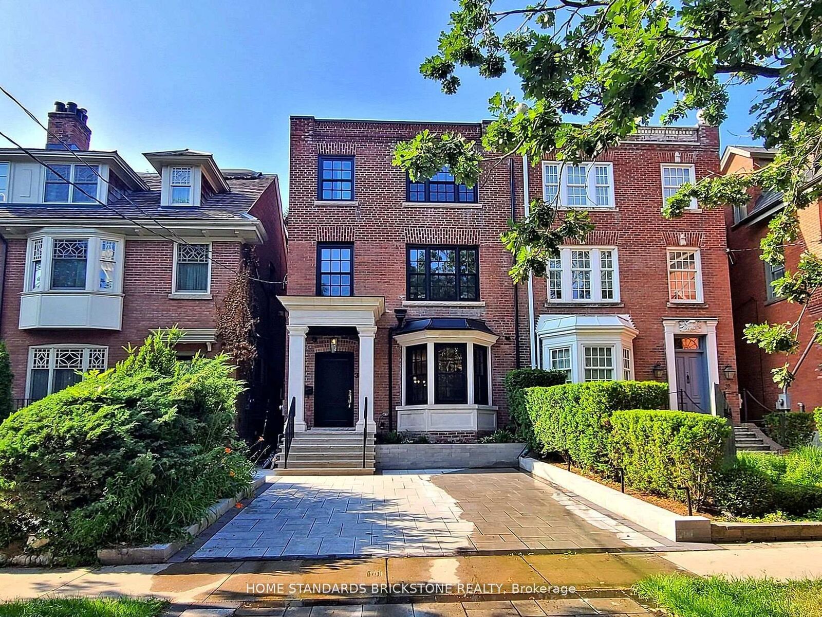 Property Photo: 38 Elgin Avenue ON M5R 1G6