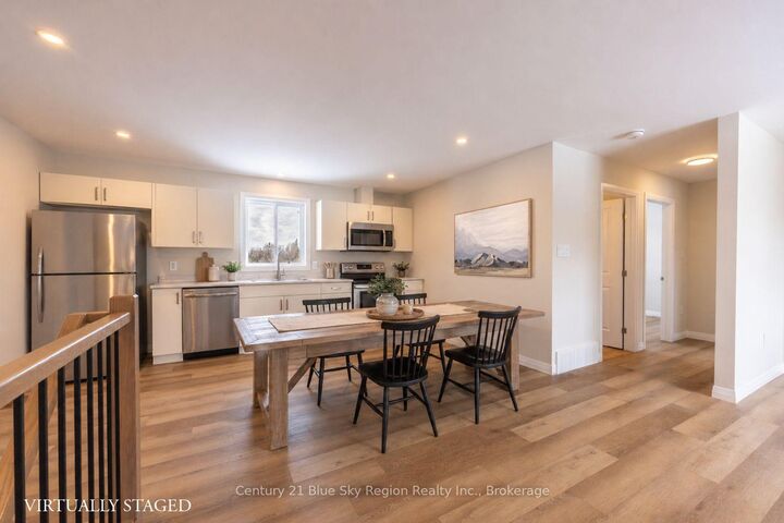 Property Photo: 201 Talon Crescent S ON P0H 2E0