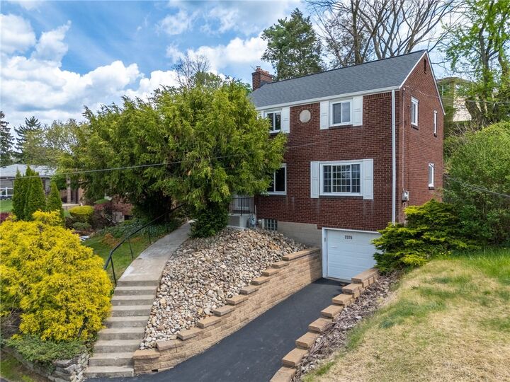 Property Photo:  2375 Whited St  PA 15226 