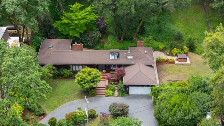 Property Photo:  195 Canyon Road  CA 94930 