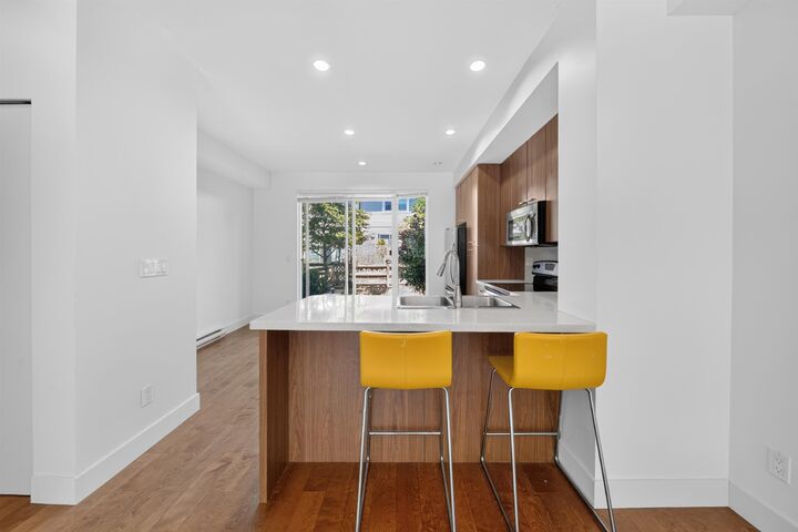 Property Photo: 2450 161A Street 92 BC V3S 8K4