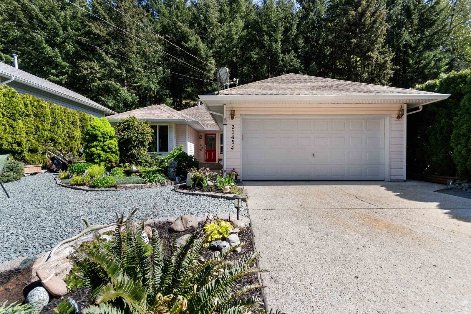 Property Photo: 21454 Richmond Drive BC V0X 1L1