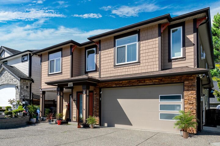 3423 Hazelwood Place — photo 1