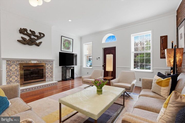 Property Photo:  1514 E Moyamensing Avenue  PA 19147 