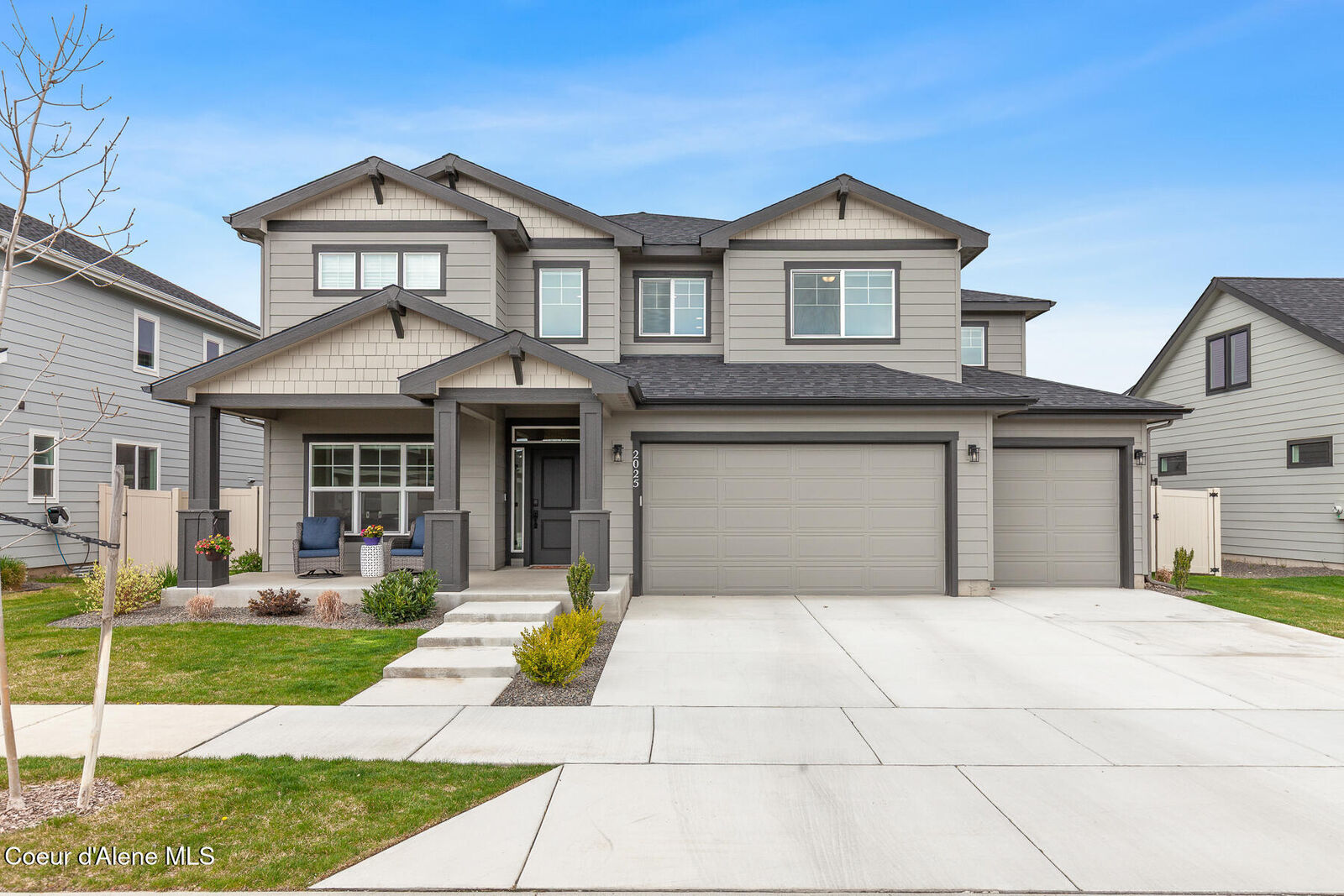 Property Photo:  2025 W Domaine Dr  ID 83815 