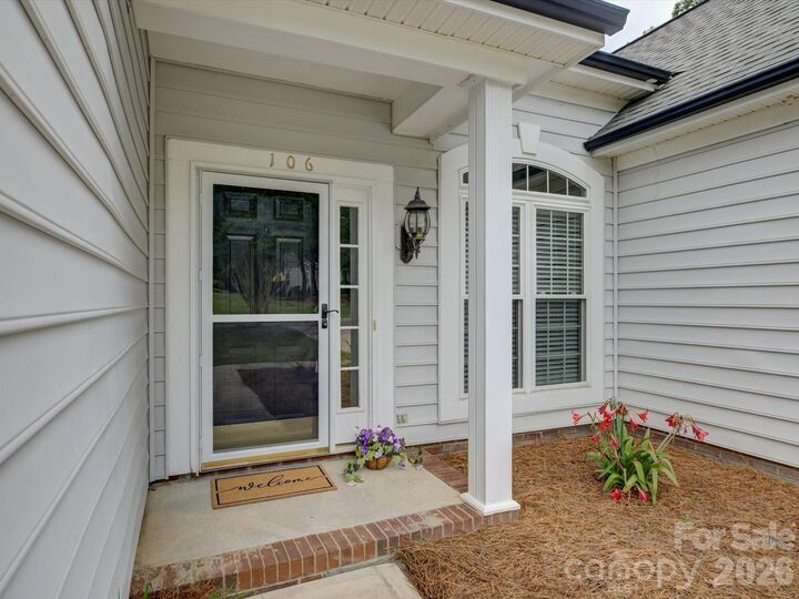 Property Photo: 106 White Branch Court SC 29715