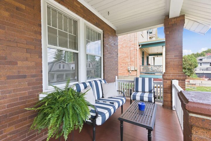 Property Photo:  2840 Pine Grove Avenue  OH 45208 