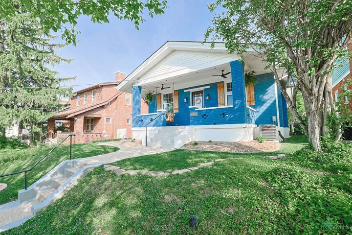 Property Photo:  1628 S Argyle Place  OH 45223 