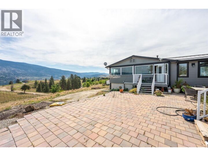 Property Photo: 306 Hwy 97 Other BC V0H 1K0