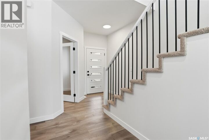 Property Photo:  322 Katz Avenue  SK S7V 1Y6 