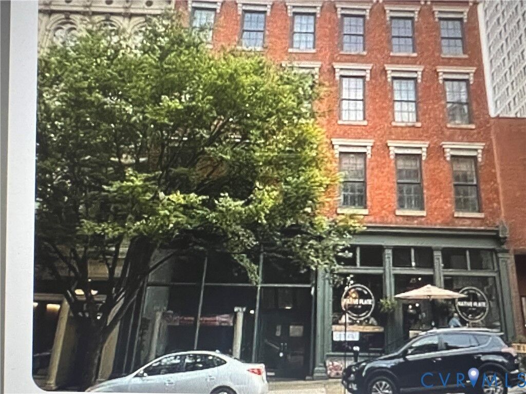 Property Photo:  1205 E Main Street U2e  VA 23219 