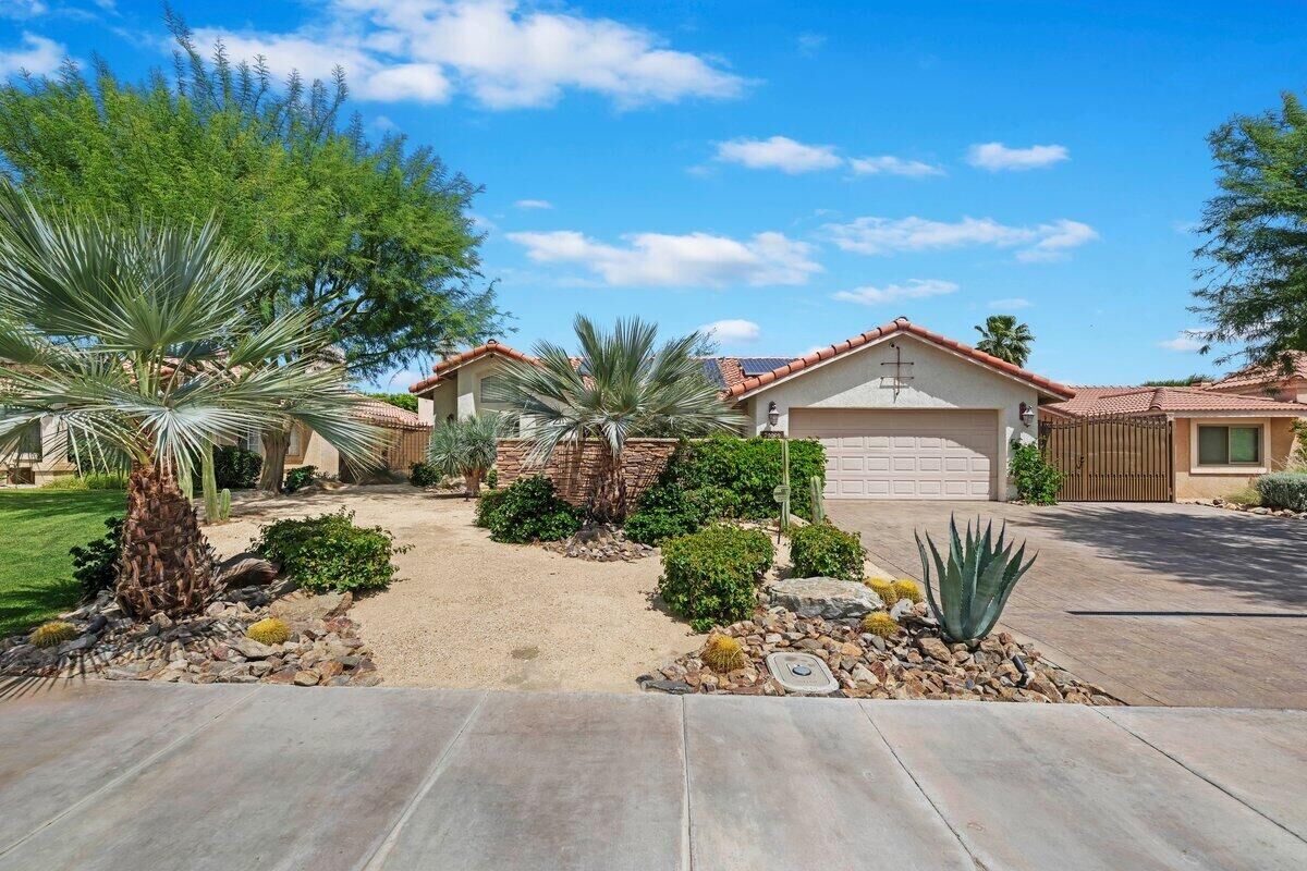 Property Photo:  79060 Lake Club Drive  CA 92203 