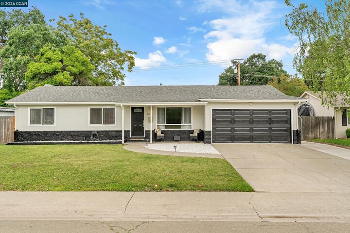 Property Photo:  2053 Portola Ave  CA 95209 