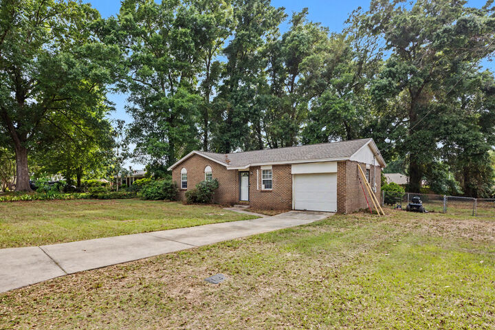 Property Photo:  4637 Dean Drive  FL 32571 