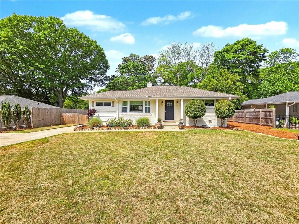 Property Photo:  3329 Concord Circle SE  GA 30080 