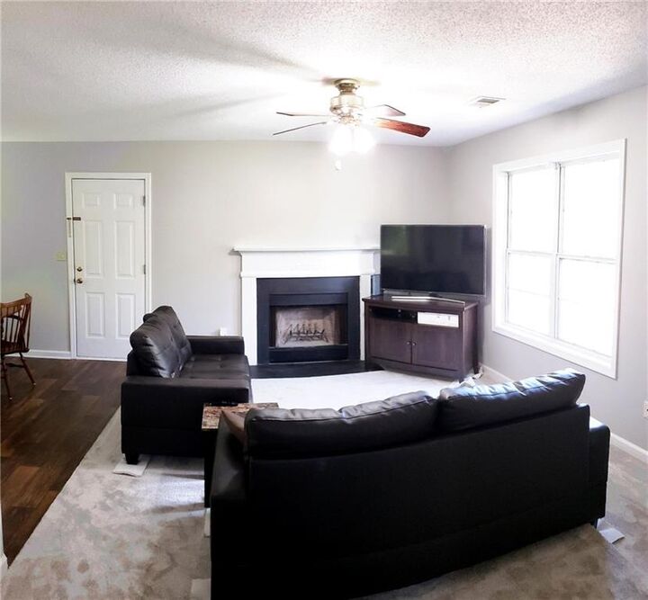 Property Photo: 275 Southern Trace Way GA 30153