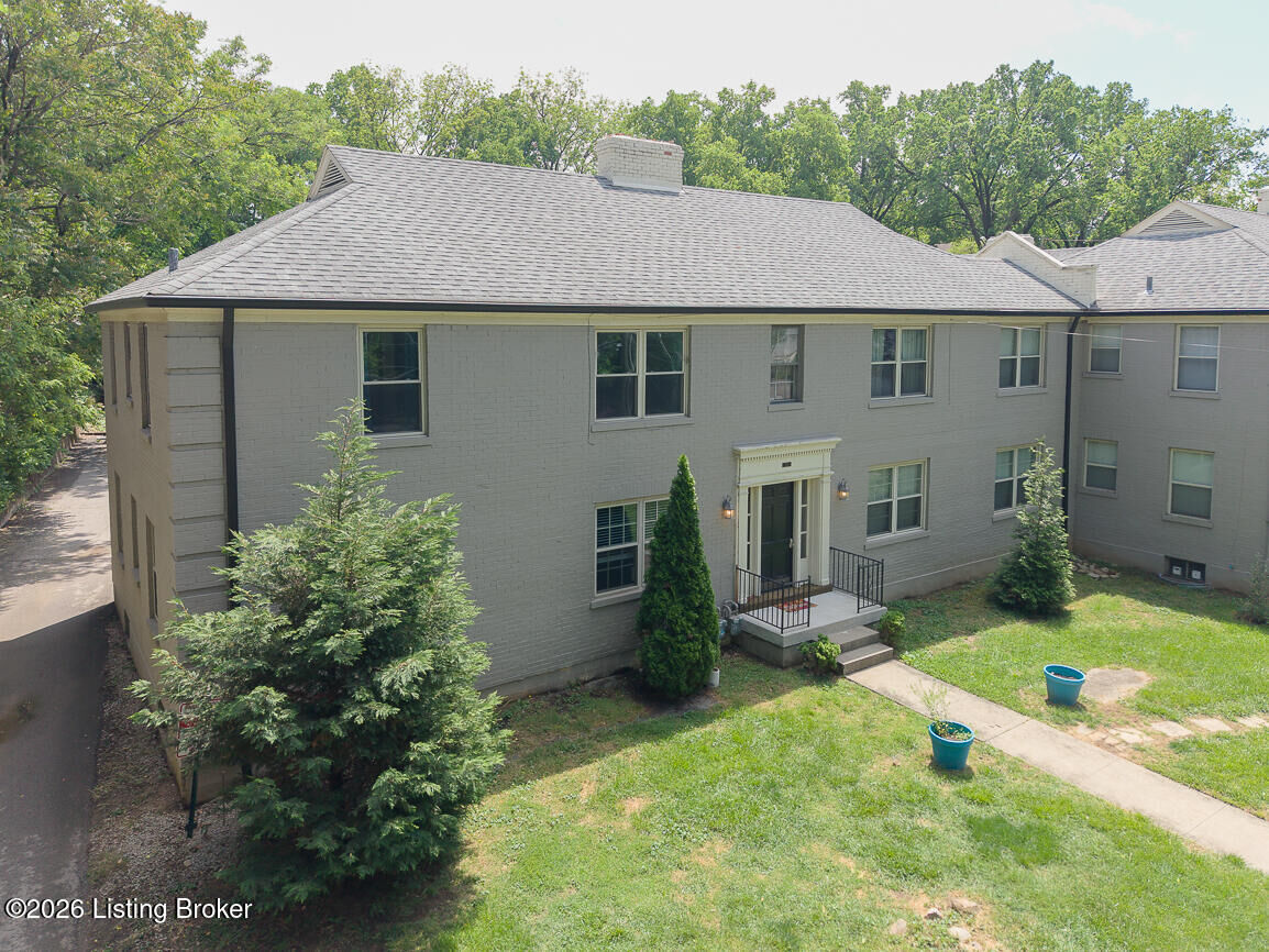 Property Photo:  2316 Grinstead Dr 4  KY 40204 