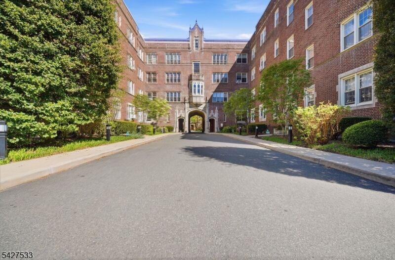 Property Photo:  133 Summit Ave 43  NJ 07901 