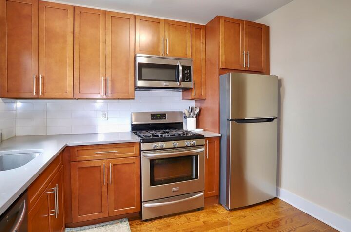 Property Photo:  824 Washington St 4  NJ 07030 