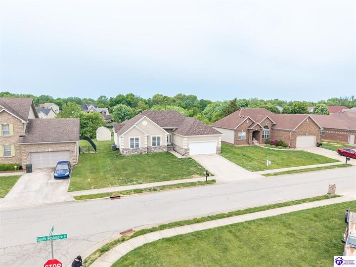 Property Photo: 216 S Rushmore Drive KY 40175