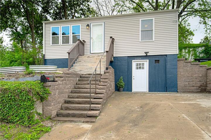 Property Photo:  2519 W 40th Avenue  KS 66103 